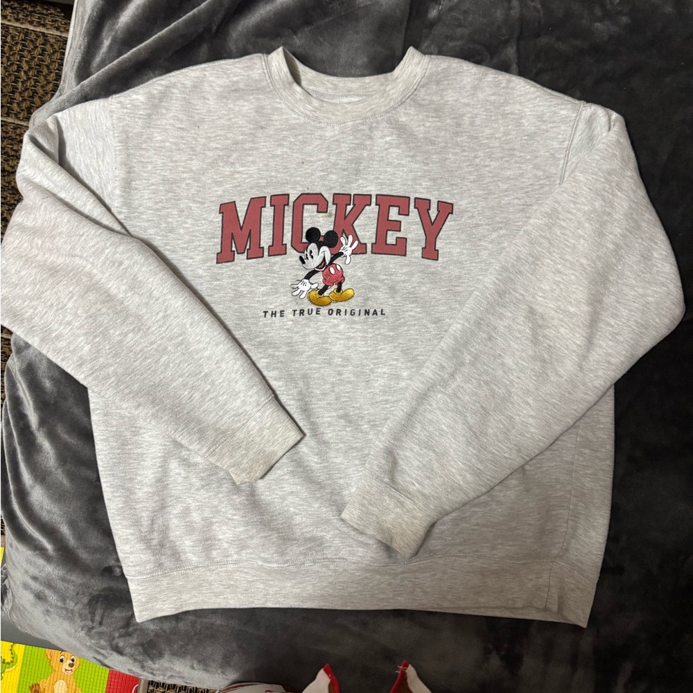 Mickey sweater